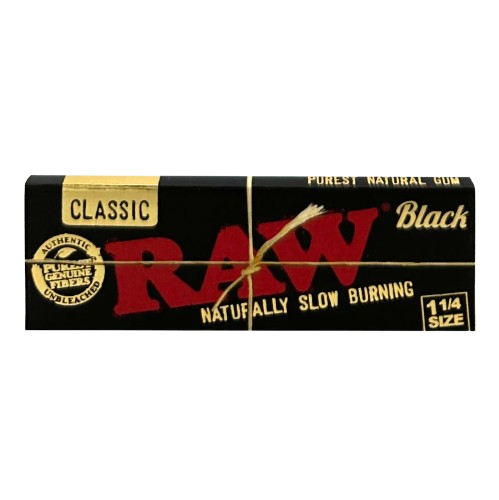 RAW Black Classic 1 1/4 Rolling Papers